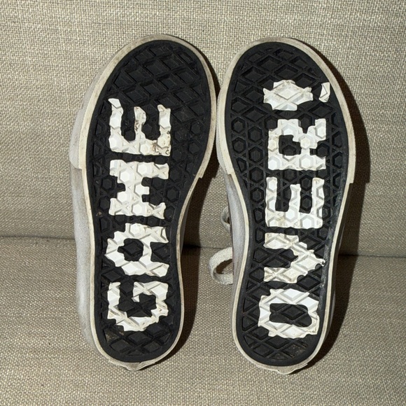 Vans Girls Nintendo Pink Princess Peach Sneakers - Picture 5 of 7